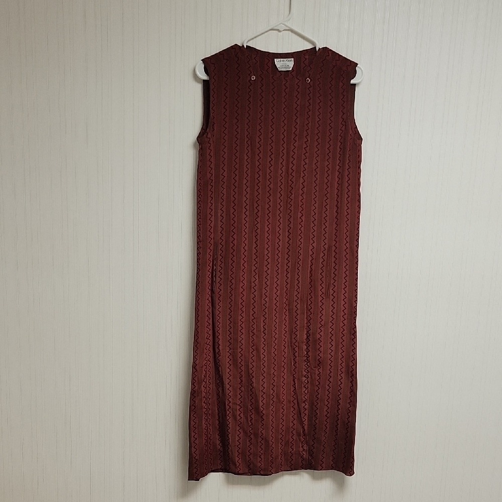 Calvin Klein Sleeveless Burgundy Silk Midi Dress sz 4 1970s Vintage lightweight